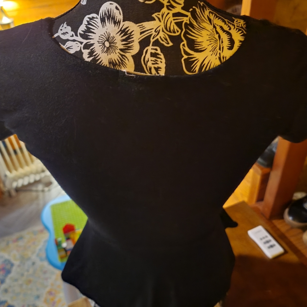 Sequins black top - Picture 4 of 7